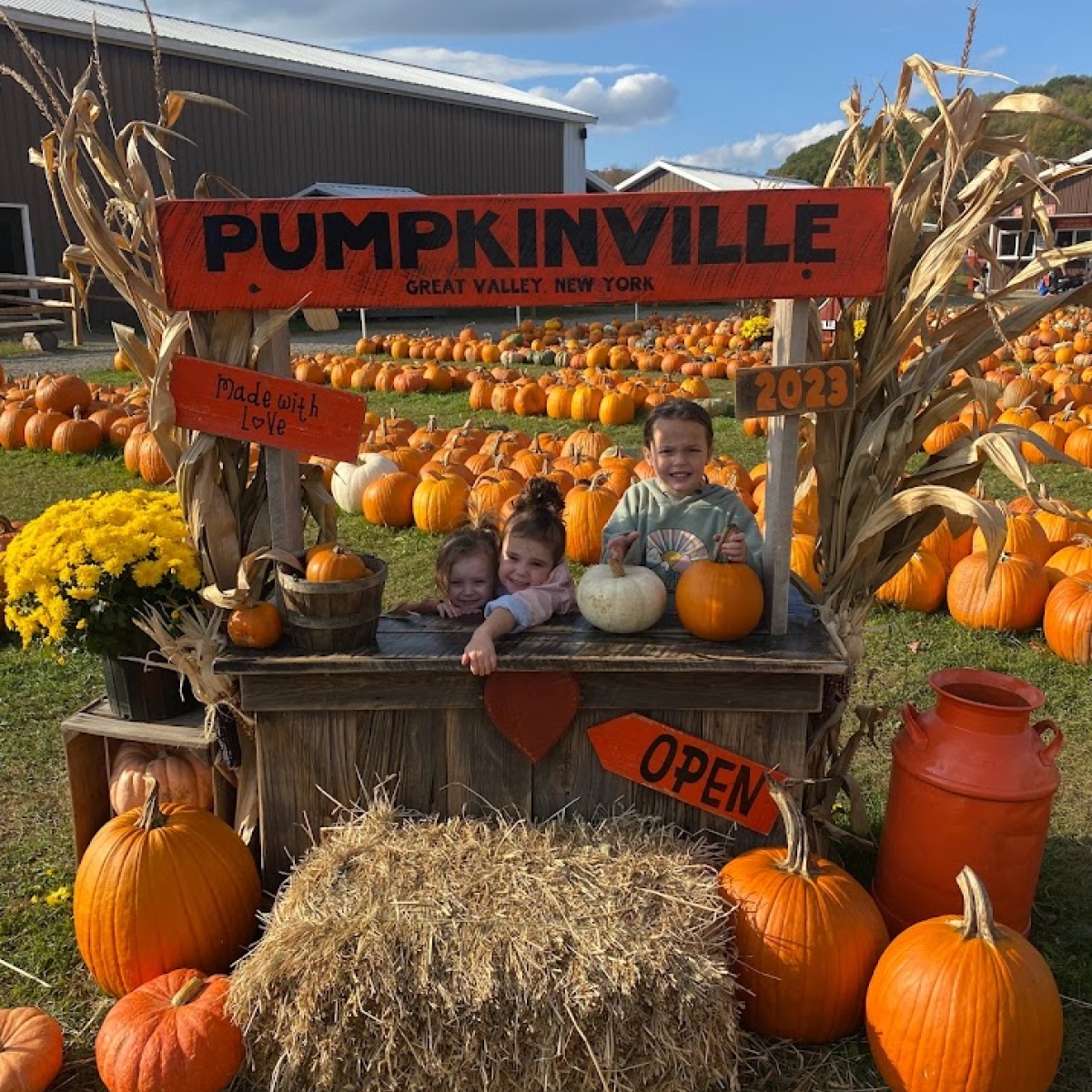 Kids enjoying Pumpkinville 