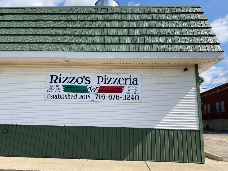 Rizzo's sign on the building