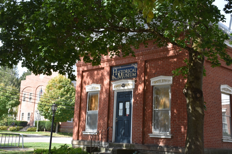 Outside view of Ellicottville Museum