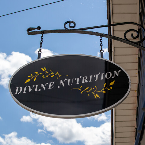 Divine Nutrition, Front Sign