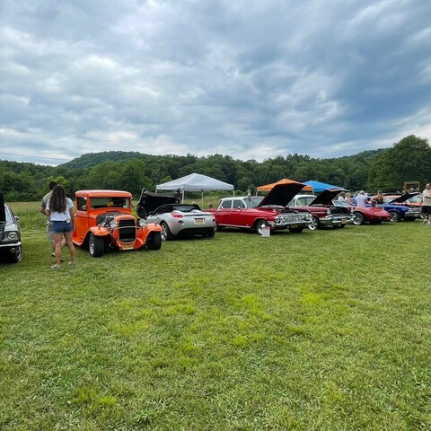 Car Show at Ellicottville Distillery